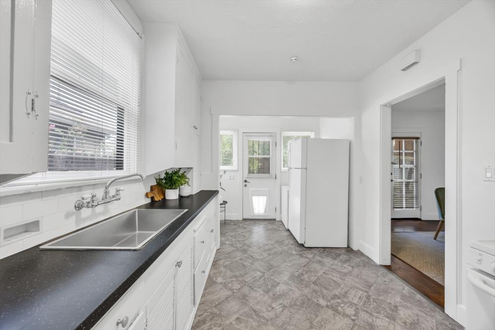 3765 E Pacific Avenue