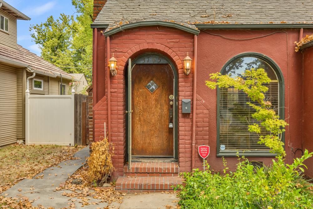 3765 E Pacific Avenue