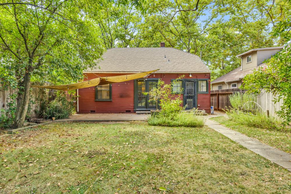 3765 E Pacific Avenue