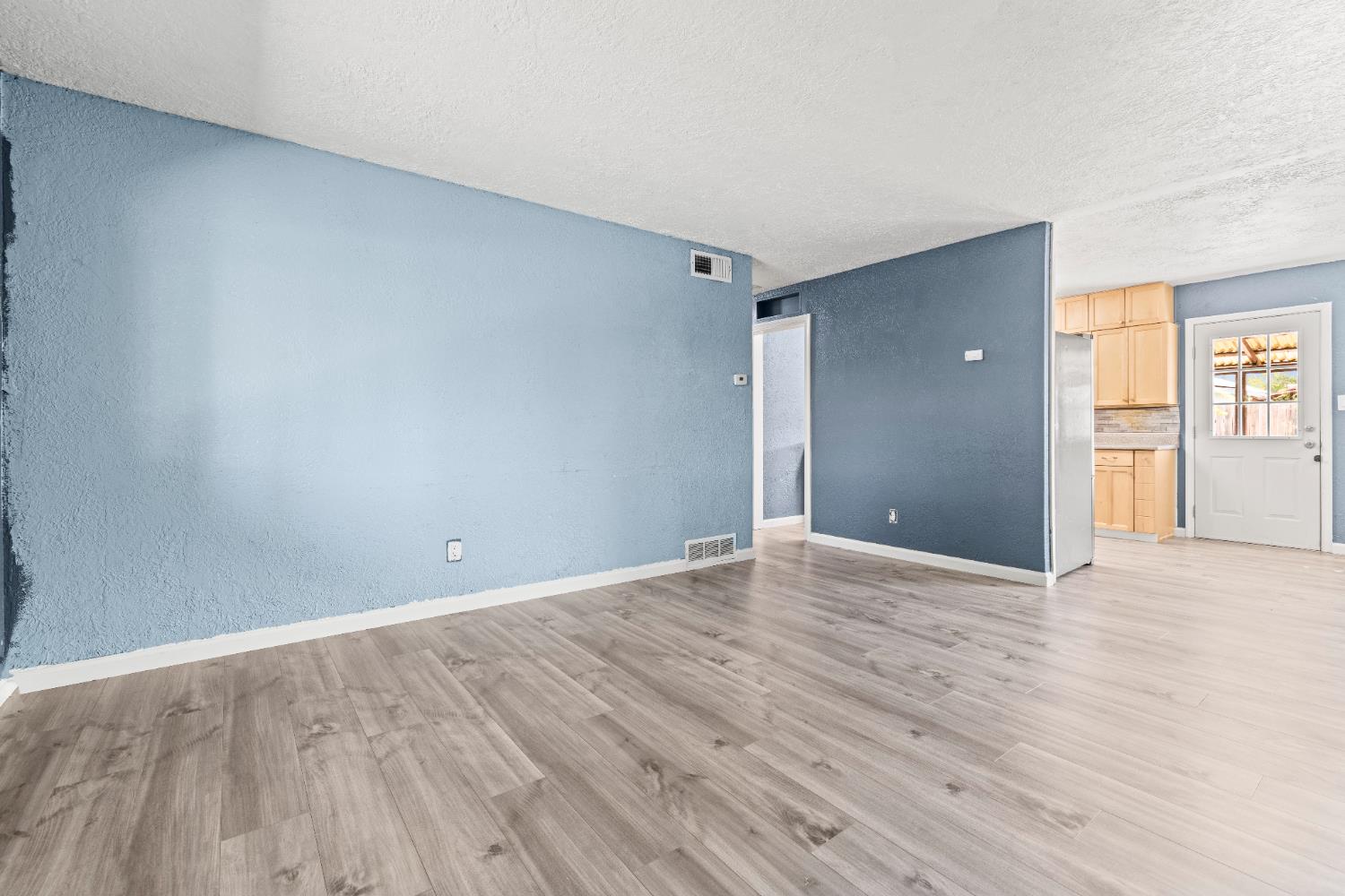 3956 Floral Drive