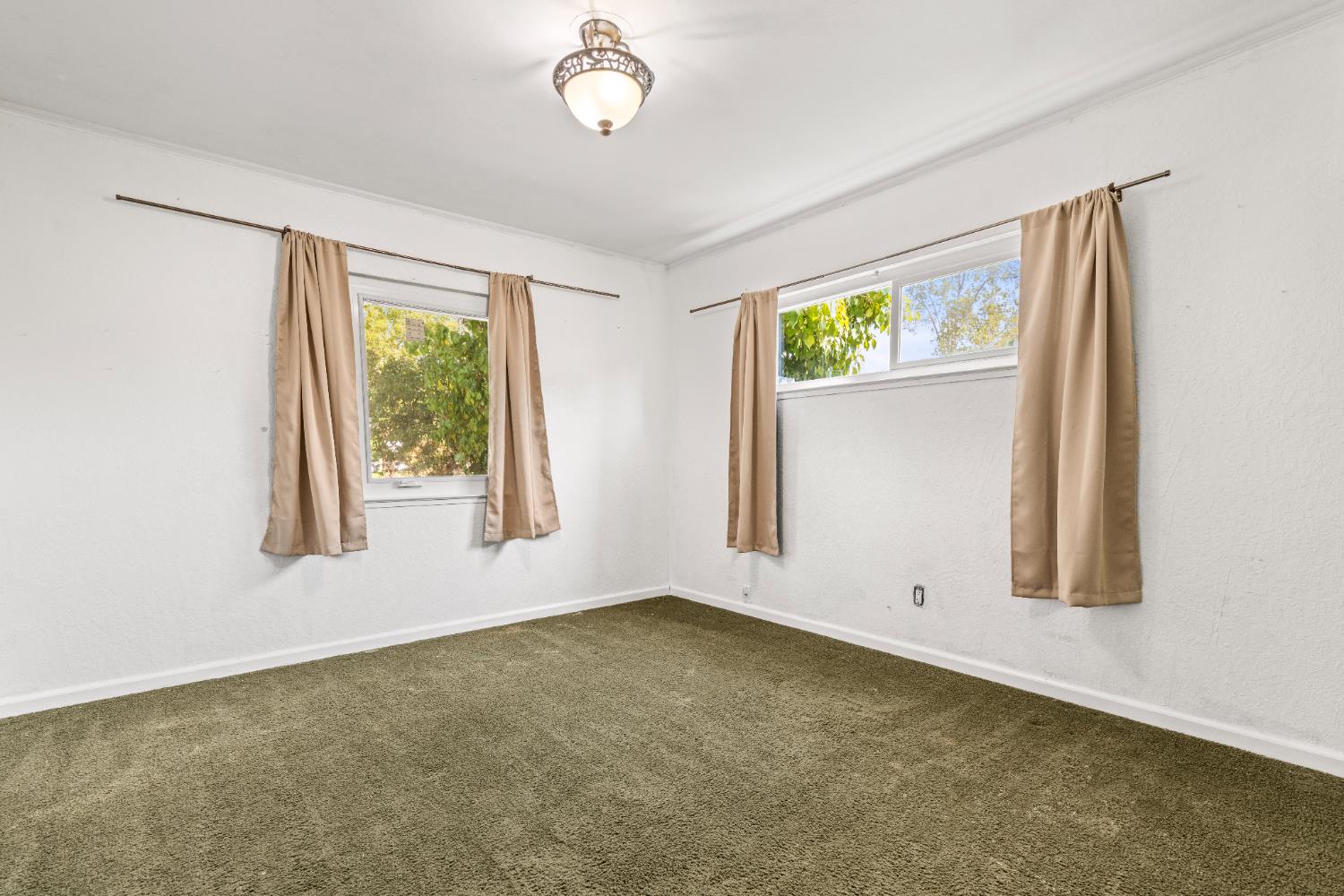 3956 Floral Drive