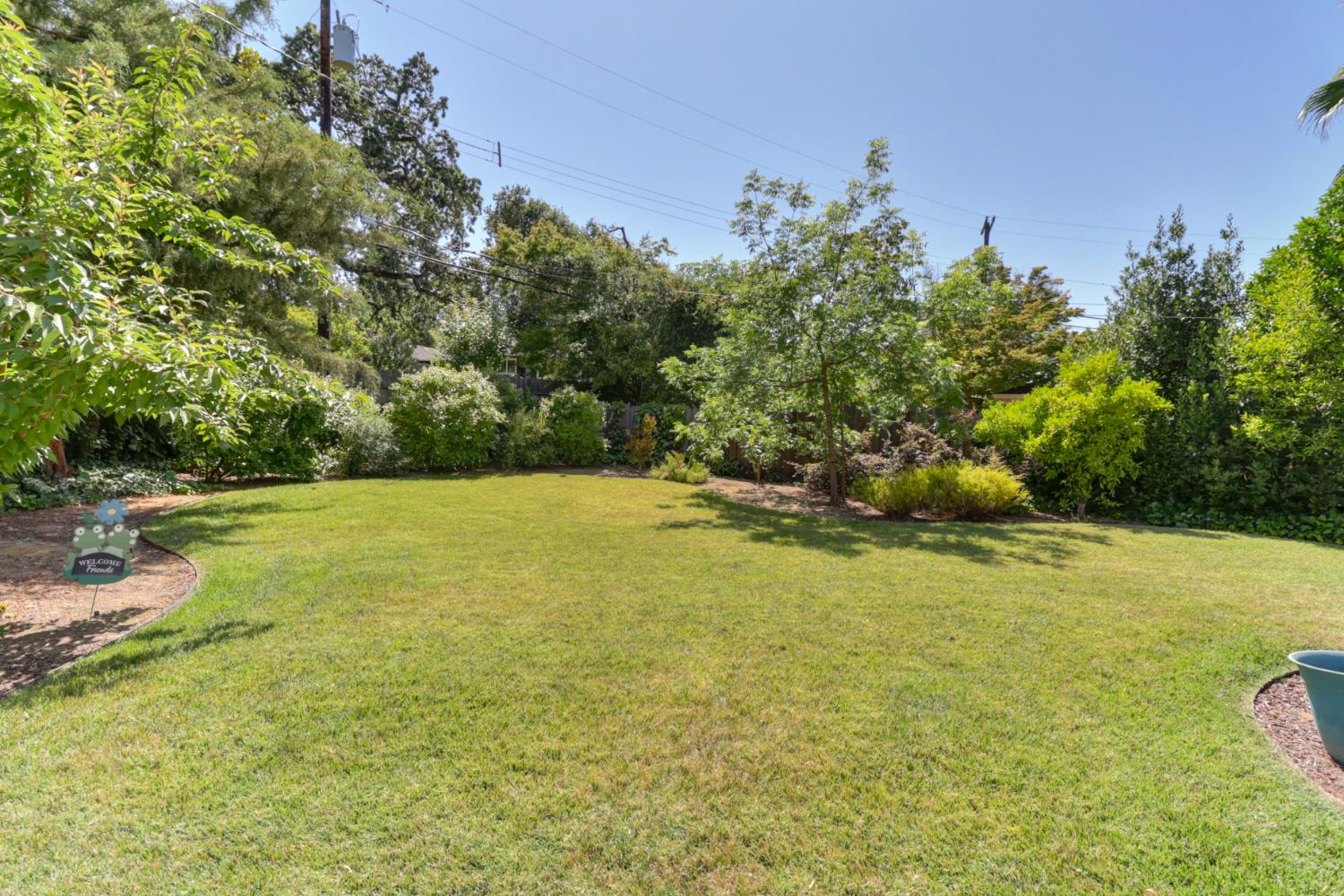 4500 Crestwood Way