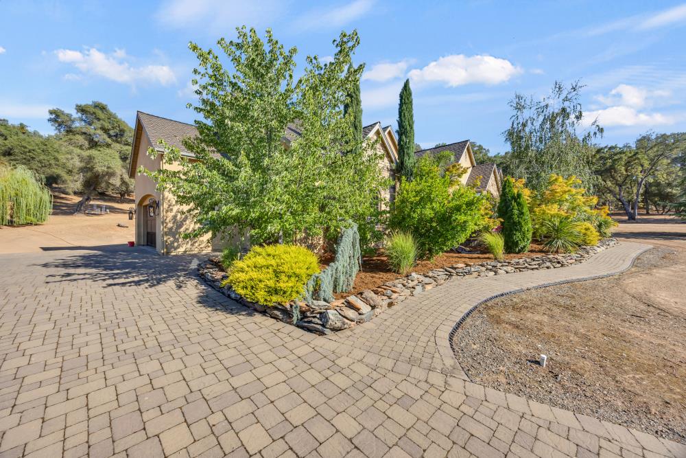 7110 Shinn Ranch Road