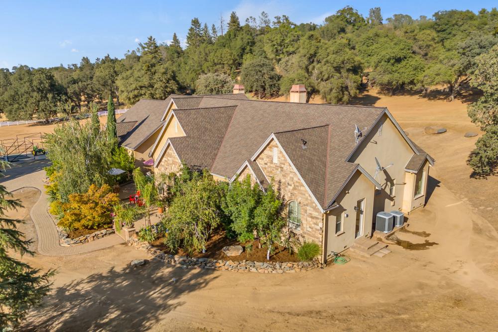 7110 Shinn Ranch Road