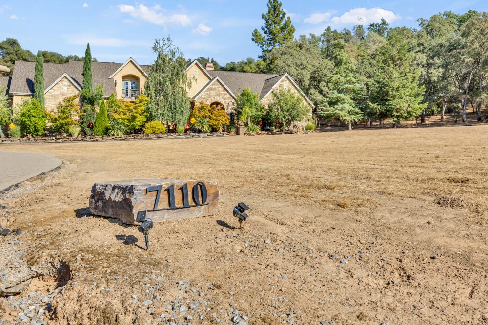 7110 Shinn Ranch Road
