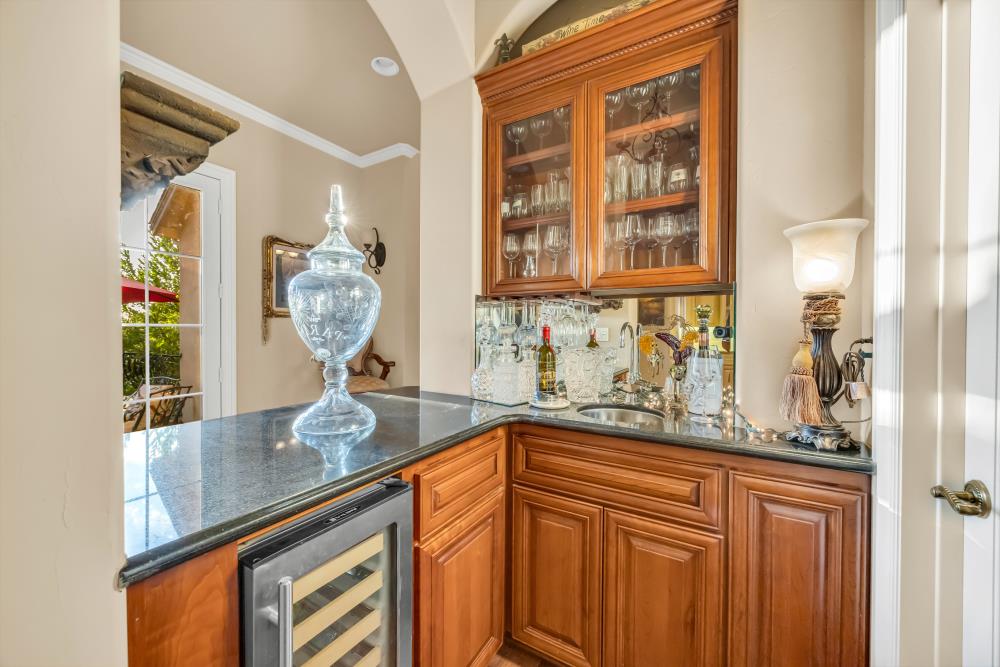 7110 Shinn Ranch Road