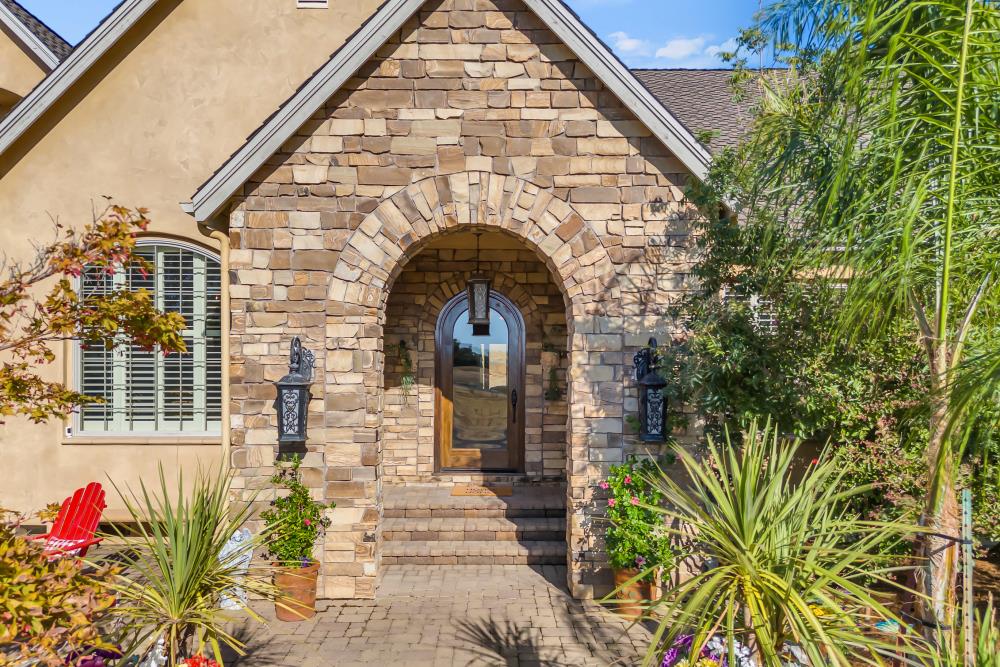 7110 Shinn Ranch Road