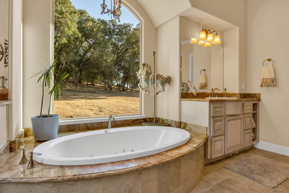 7110 Shinn Ranch Road