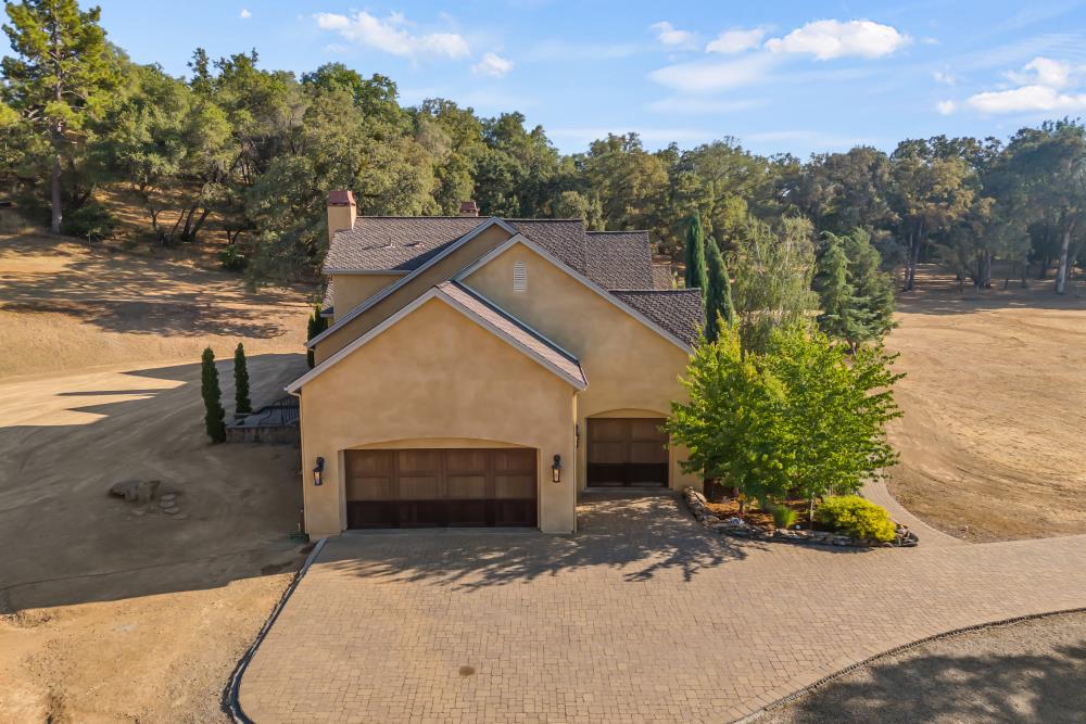 7110 Shinn Ranch Road