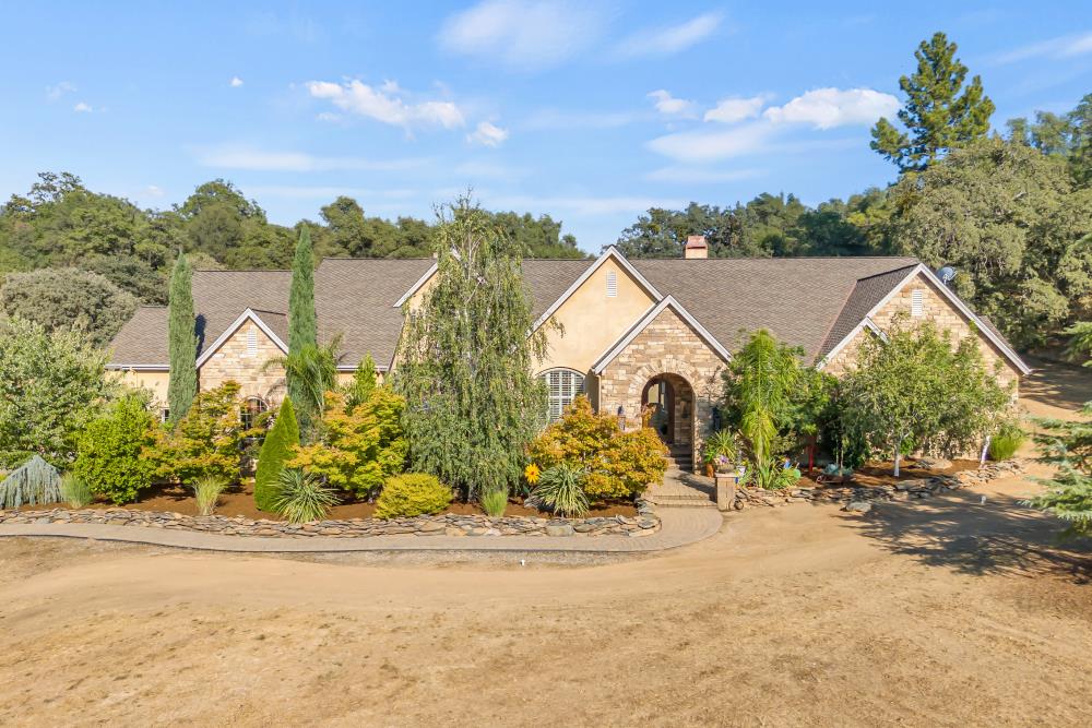 7110 Shinn Ranch Road
