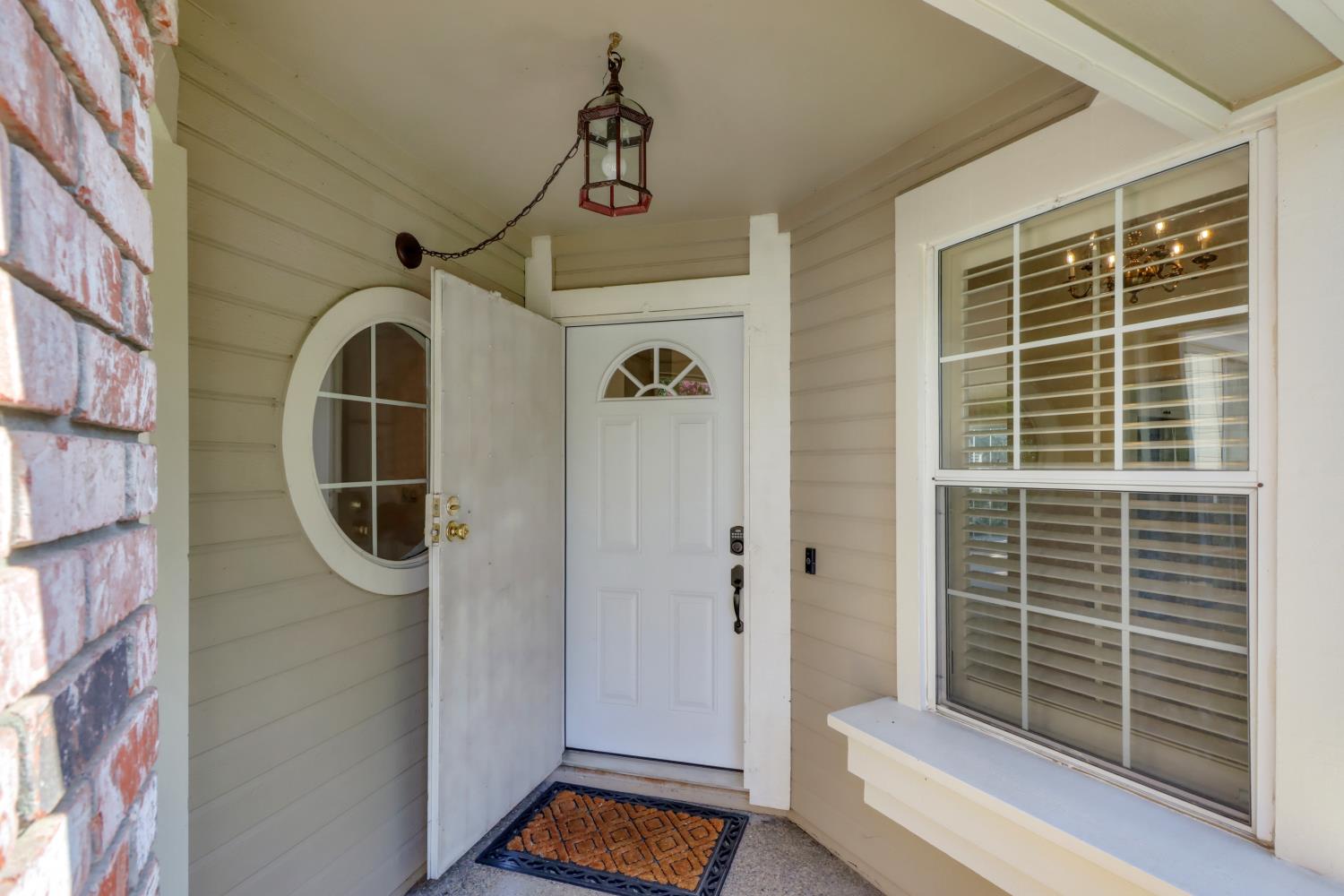 109 River Chase Circle