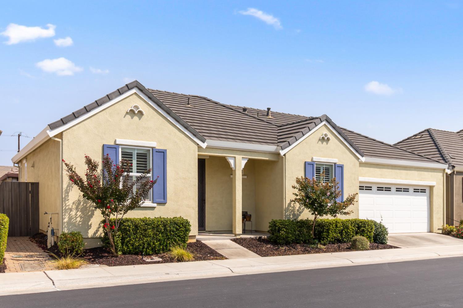 7475 Chatterton Way