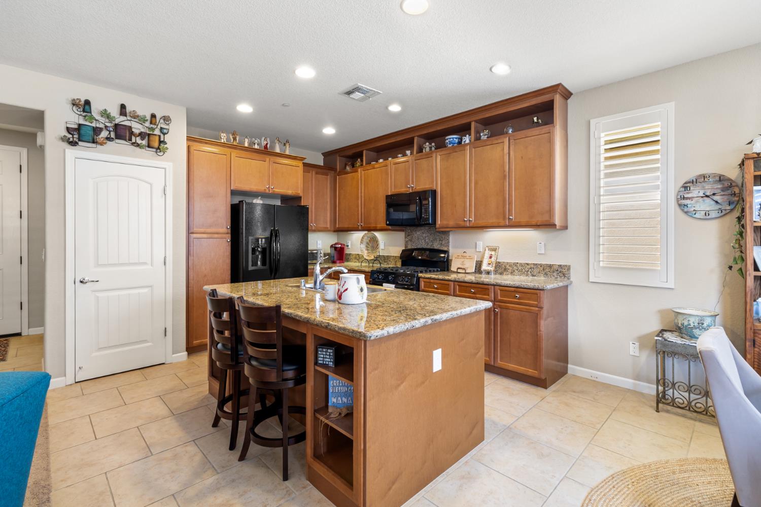 7475 Chatterton Way