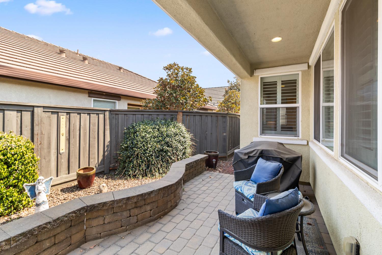 7475 Chatterton Way