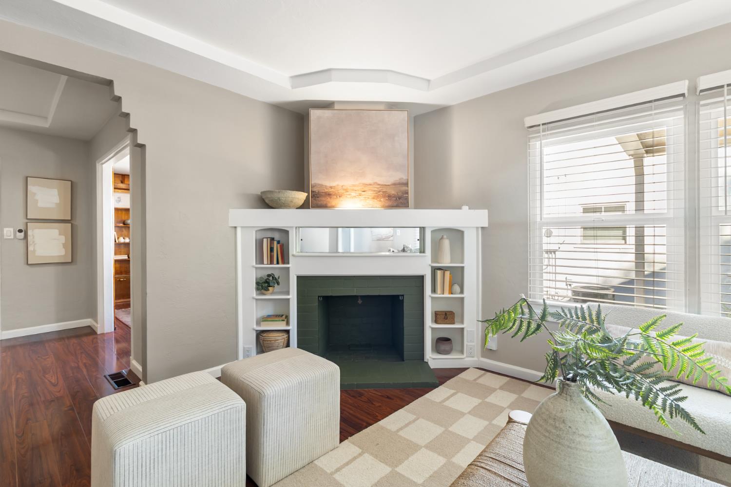 625 Robertson Way