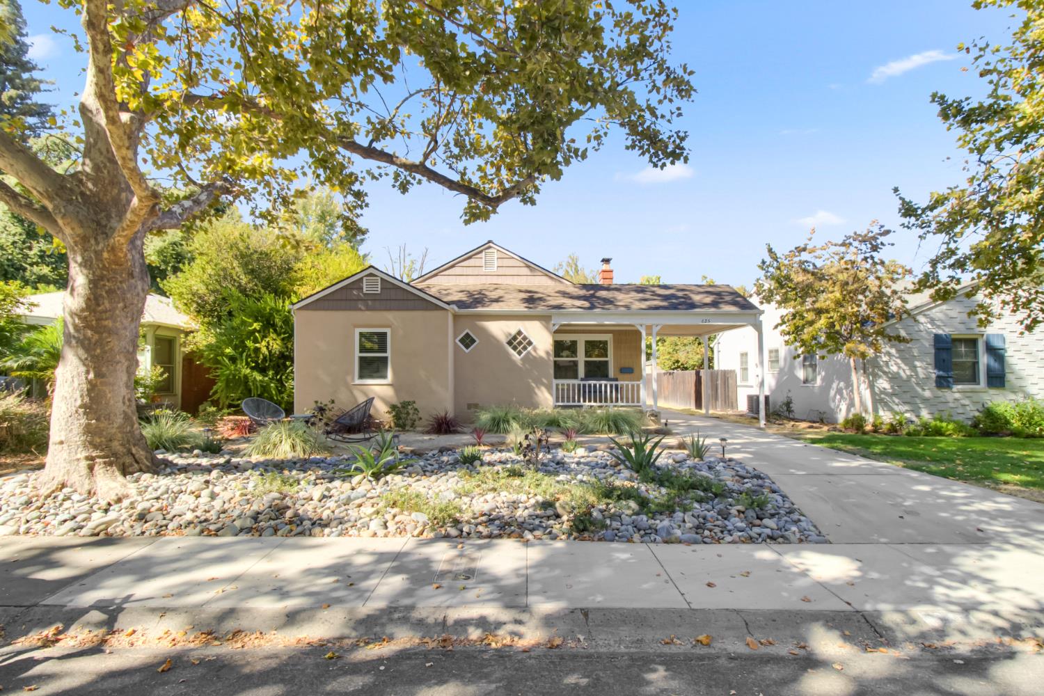 625 Robertson Way