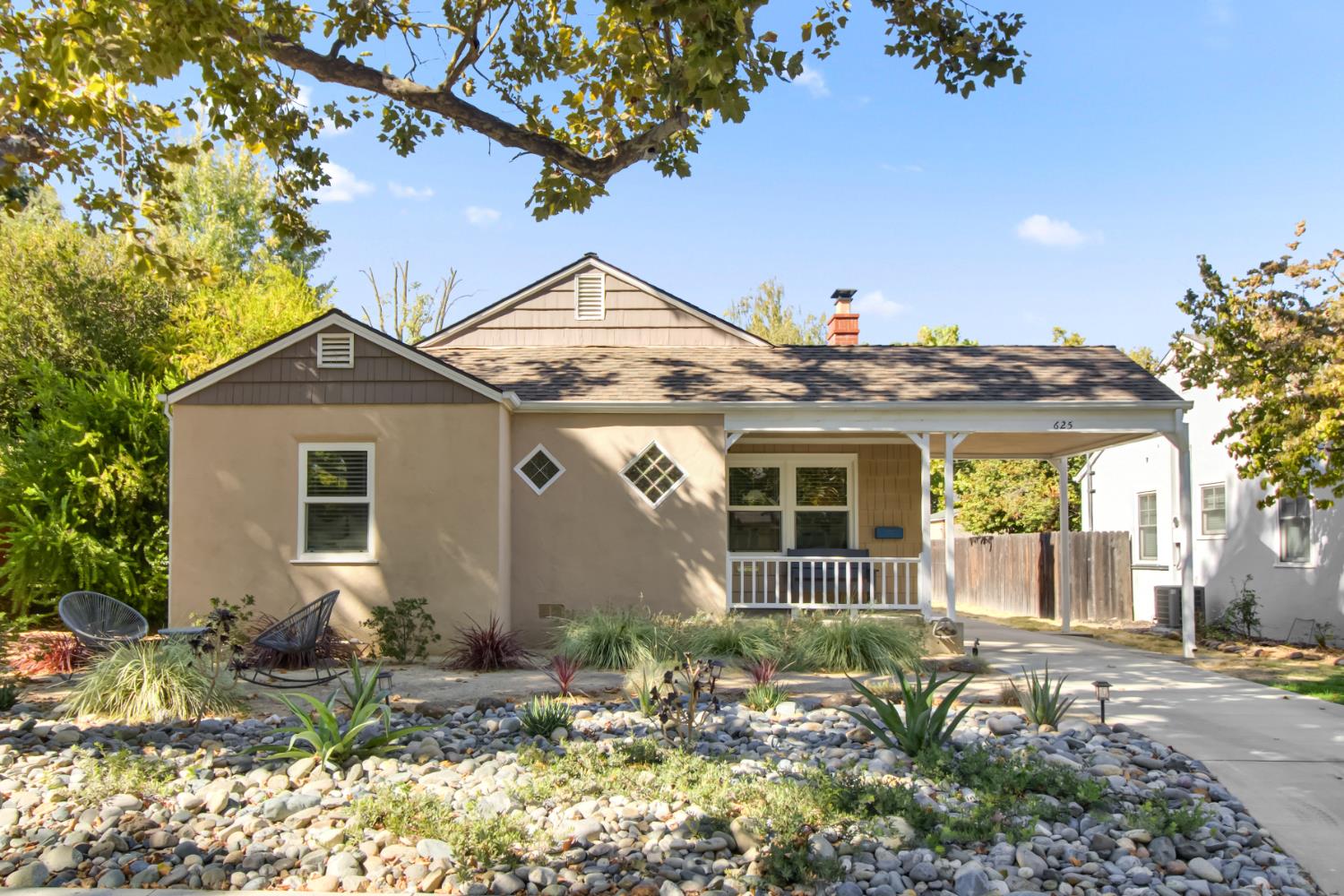 625 Robertson Way