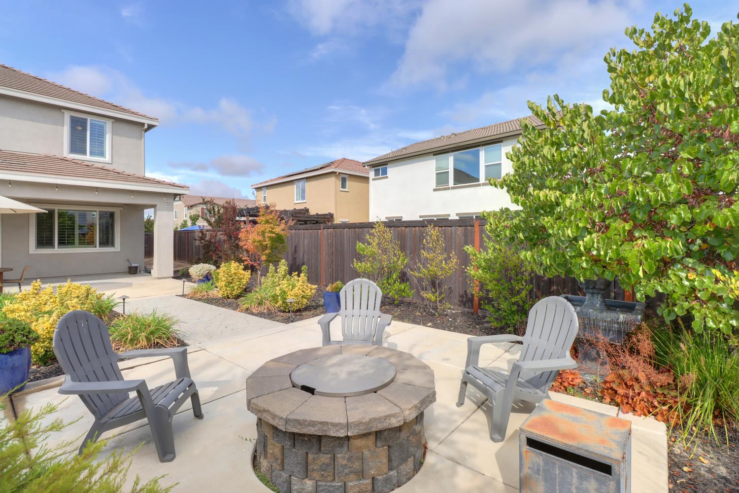 386 Olivadi Way