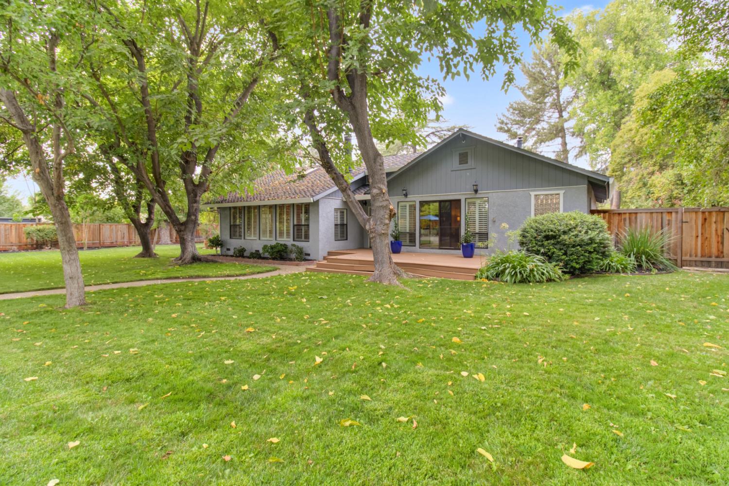 4320 Rand Lane