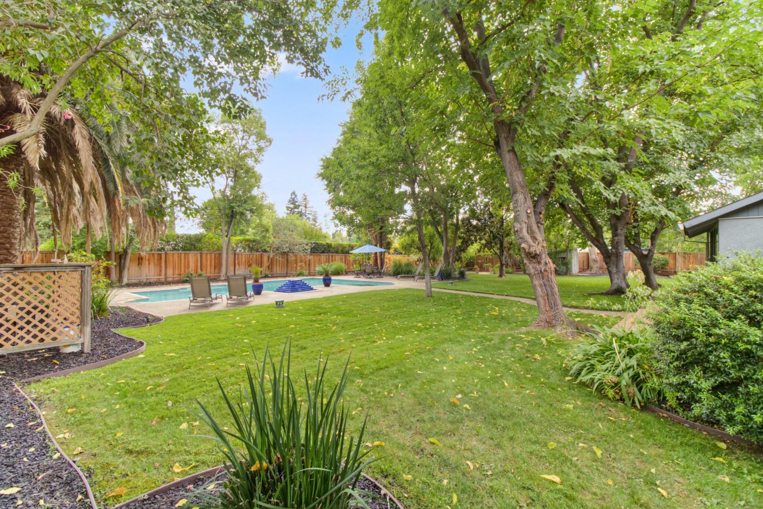 4320 Rand Lane