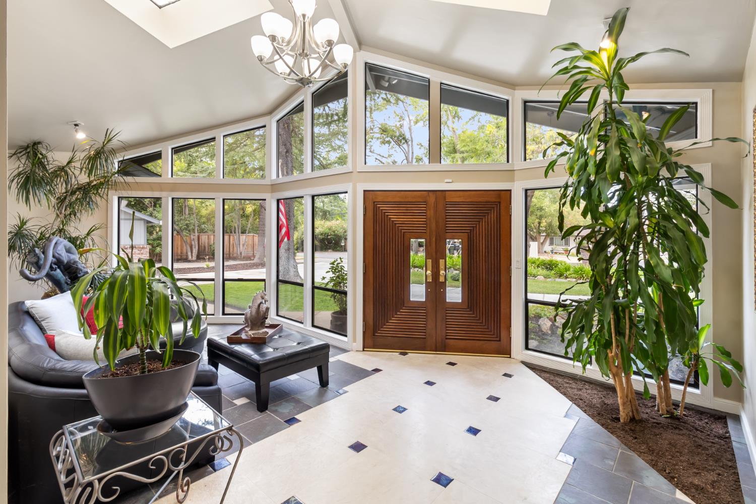 4320 Rand Lane