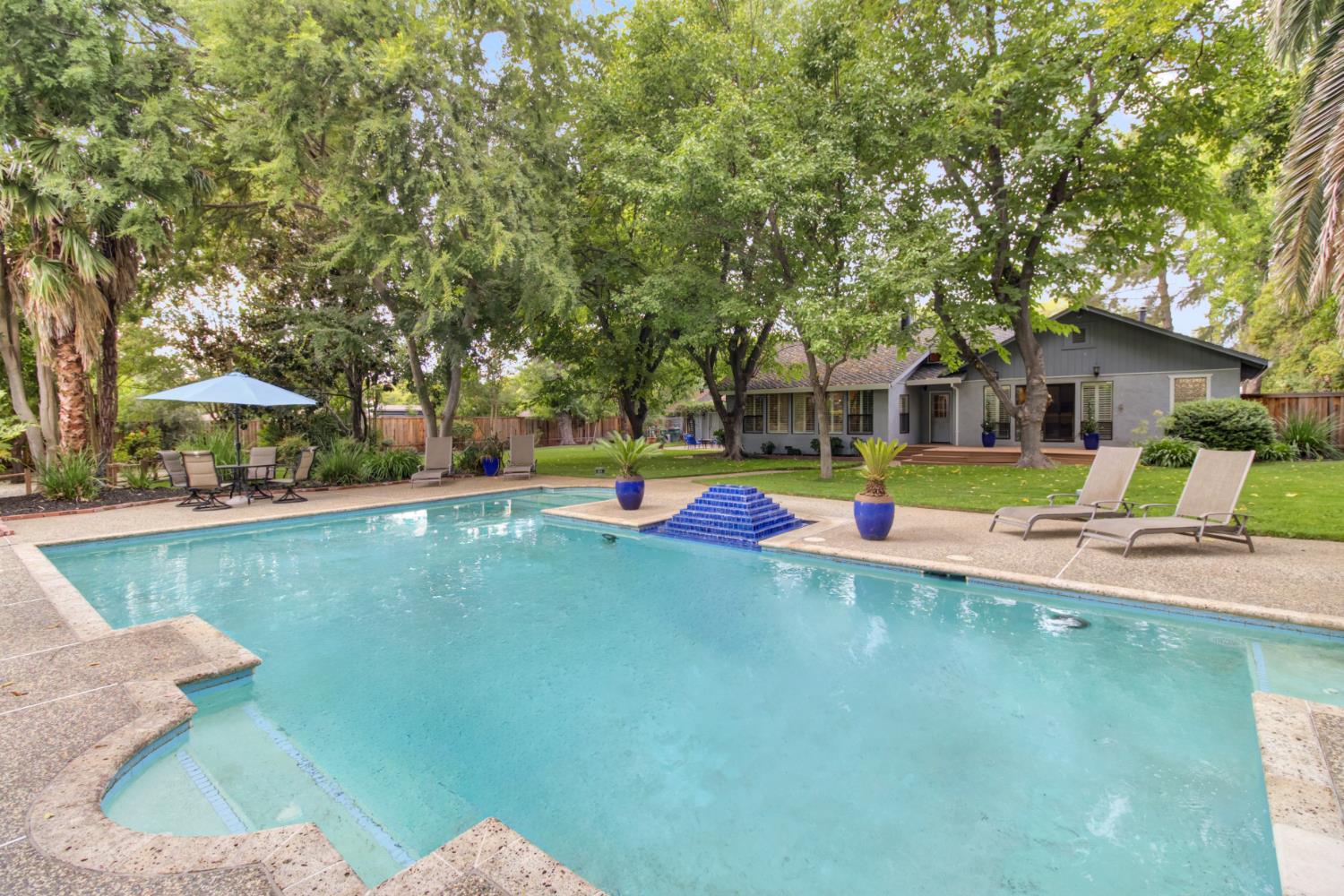 4320 Rand Lane