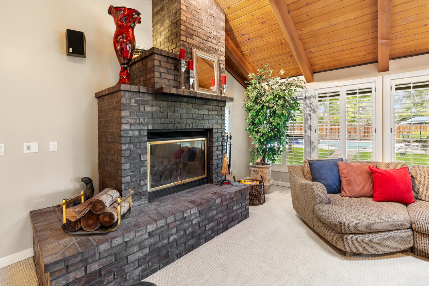 4320 Rand Lane