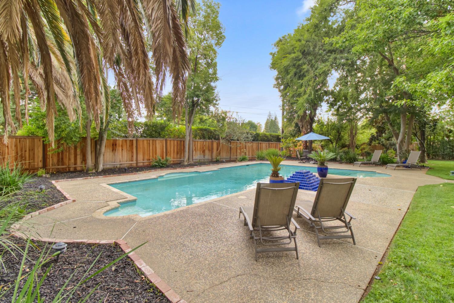 4320 Rand Lane