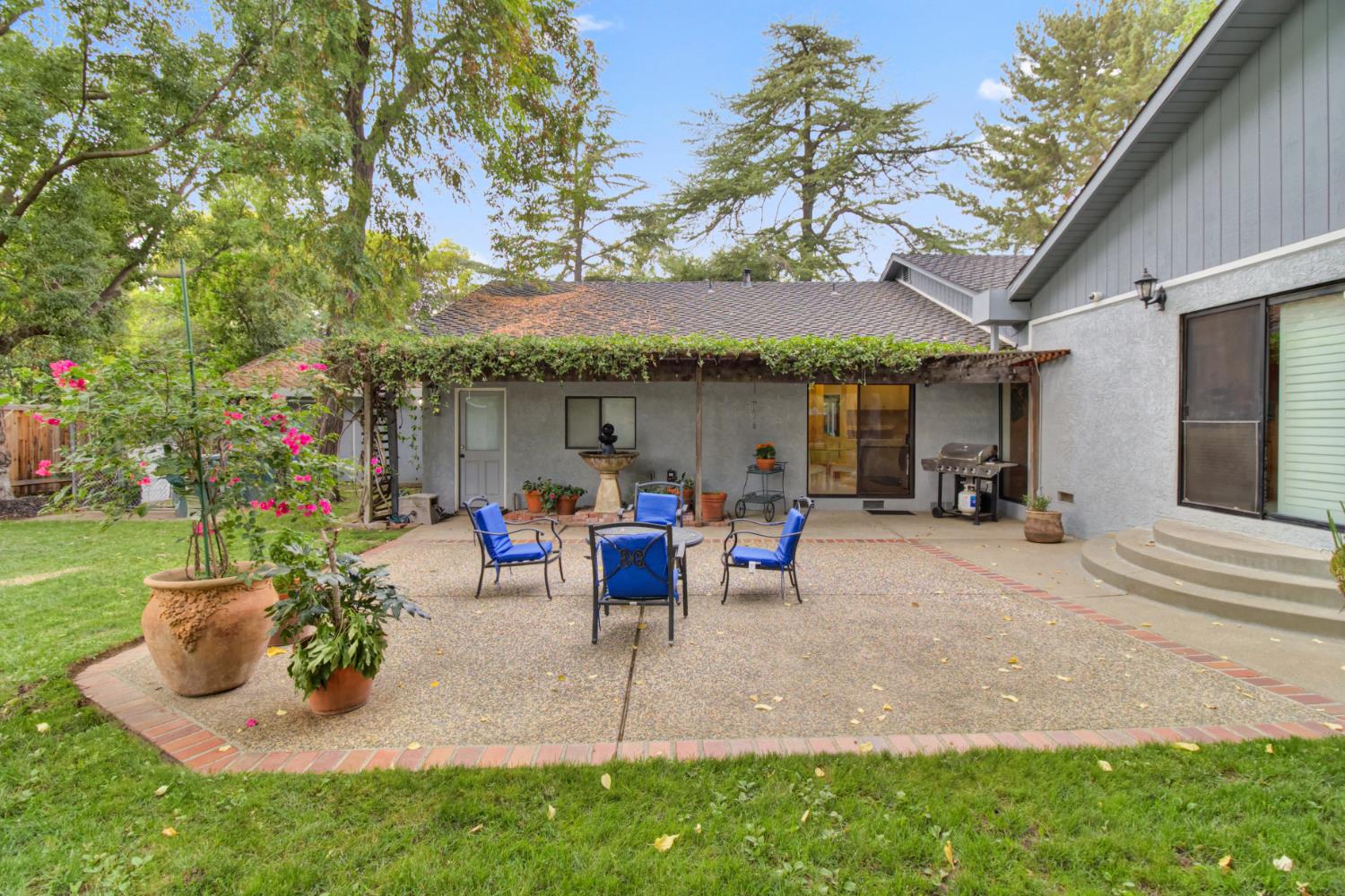 4320 Rand Lane