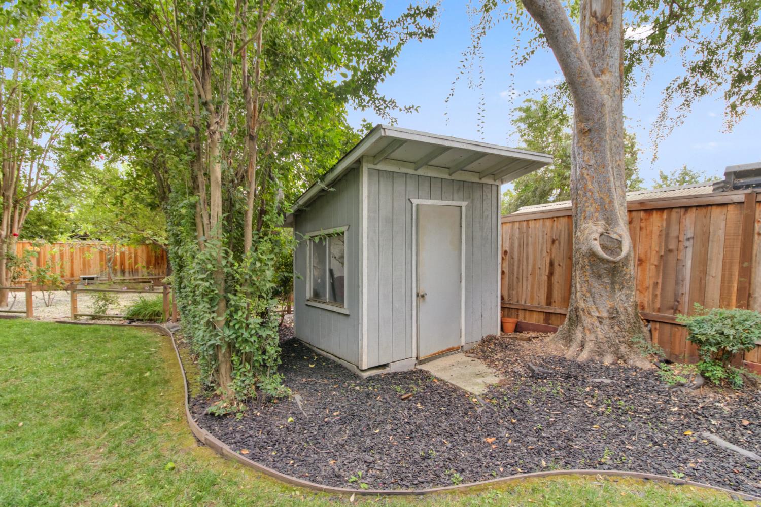 4320 Rand Lane