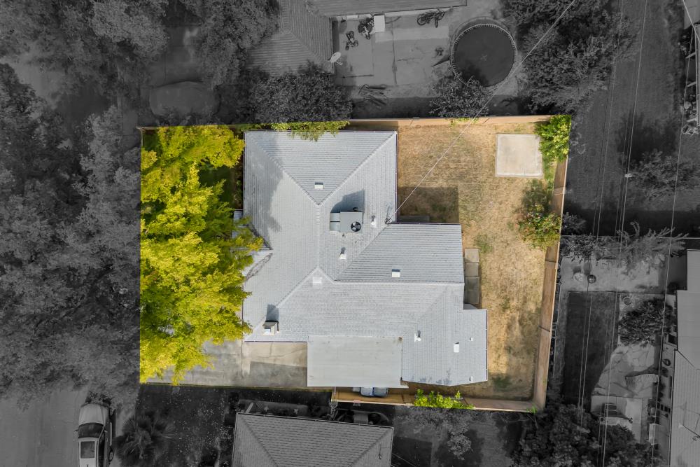 4990 Valletta Way