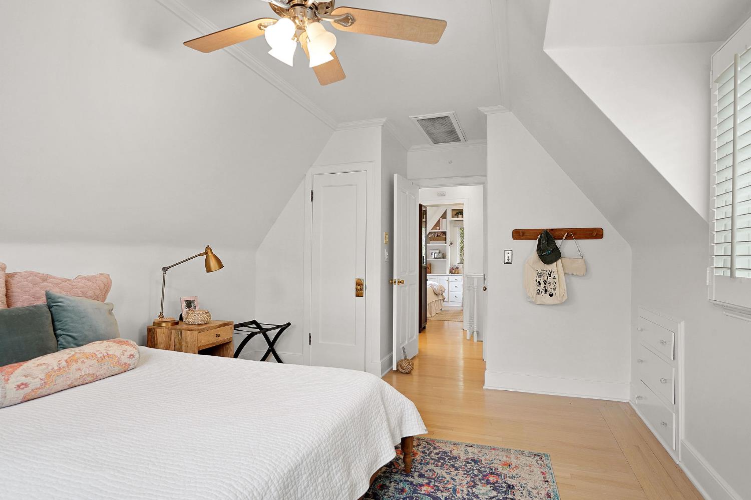 1422 44th Street