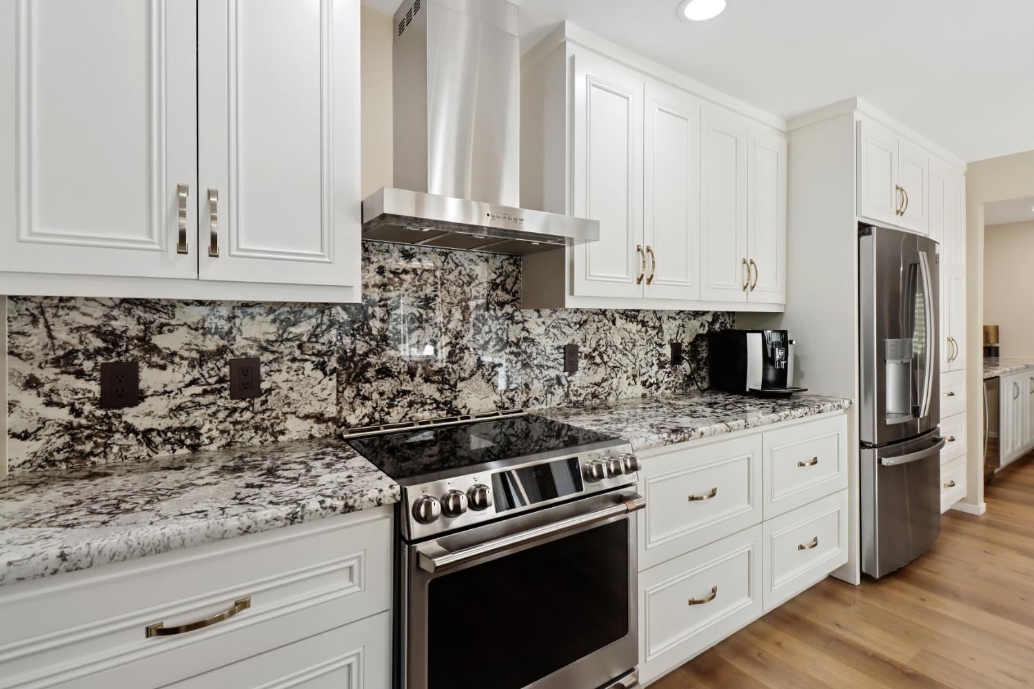 1647 University Avenue