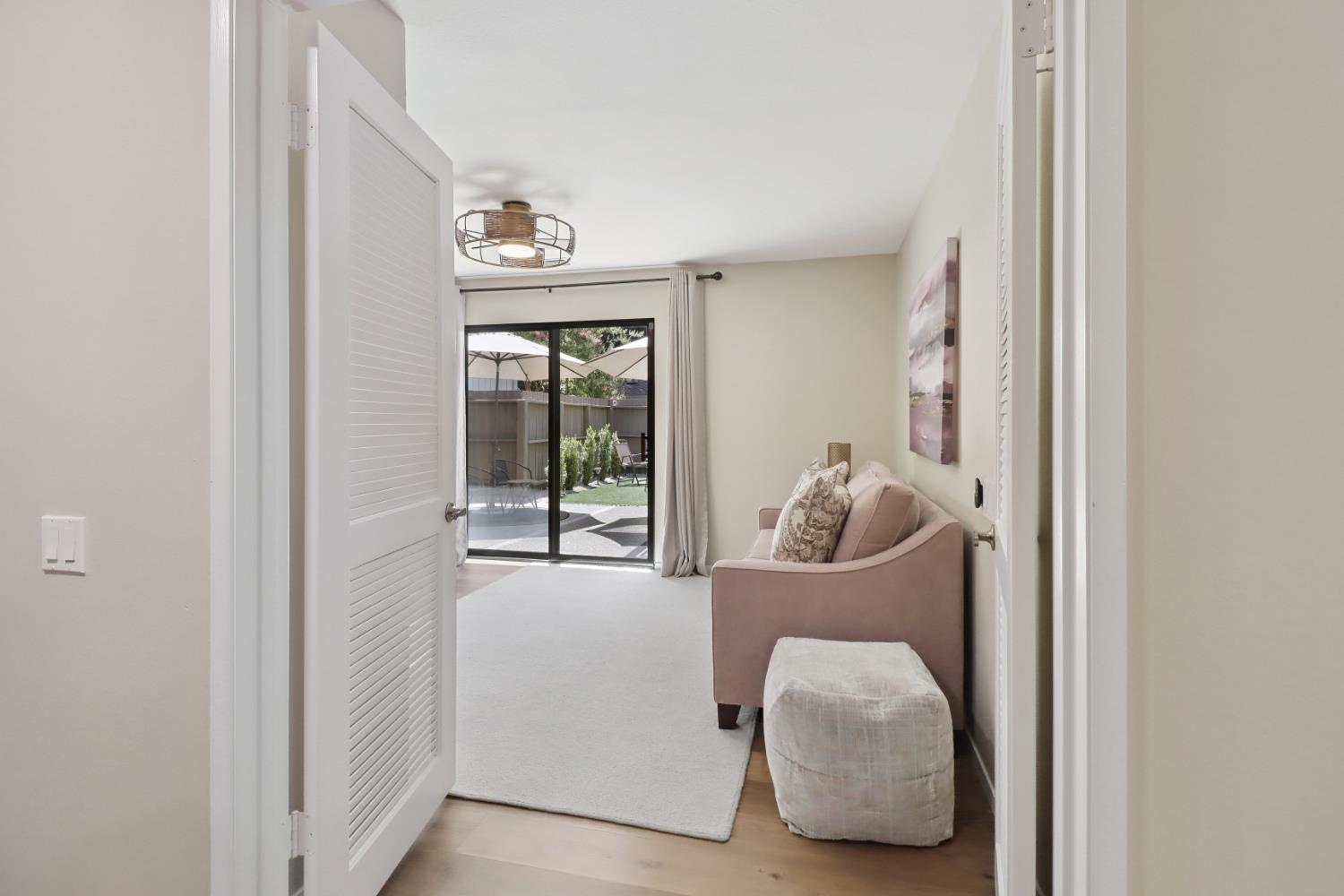 1647 University Avenue