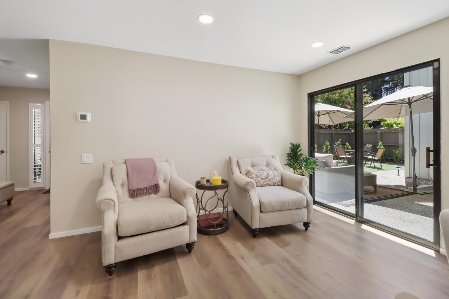 1647 University Avenue