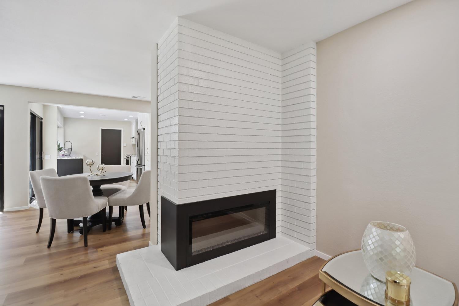 1647 University Avenue