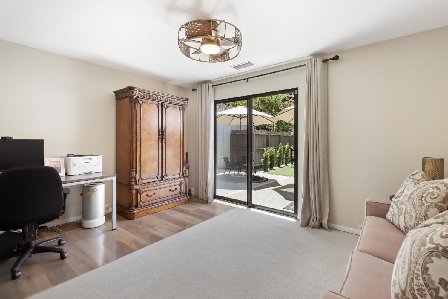 1647 University Avenue