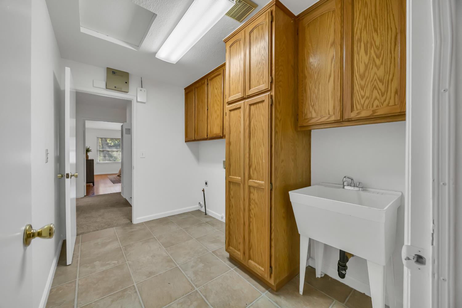 3681 Sudbury Road