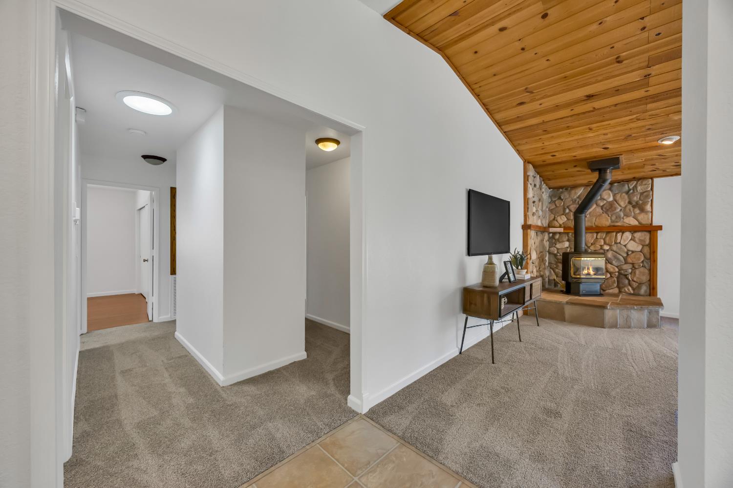 3681 Sudbury Road