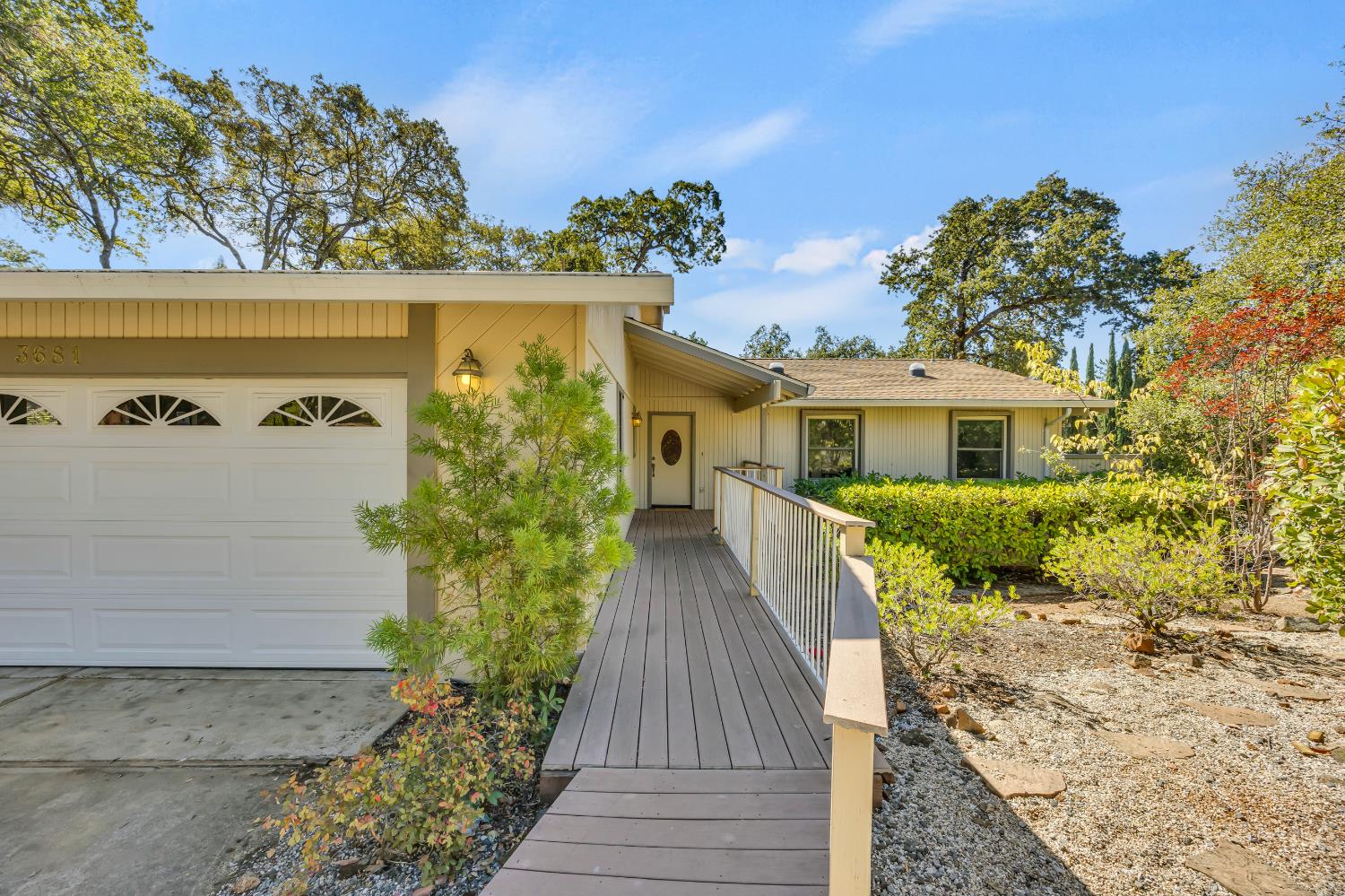 3681 Sudbury Road