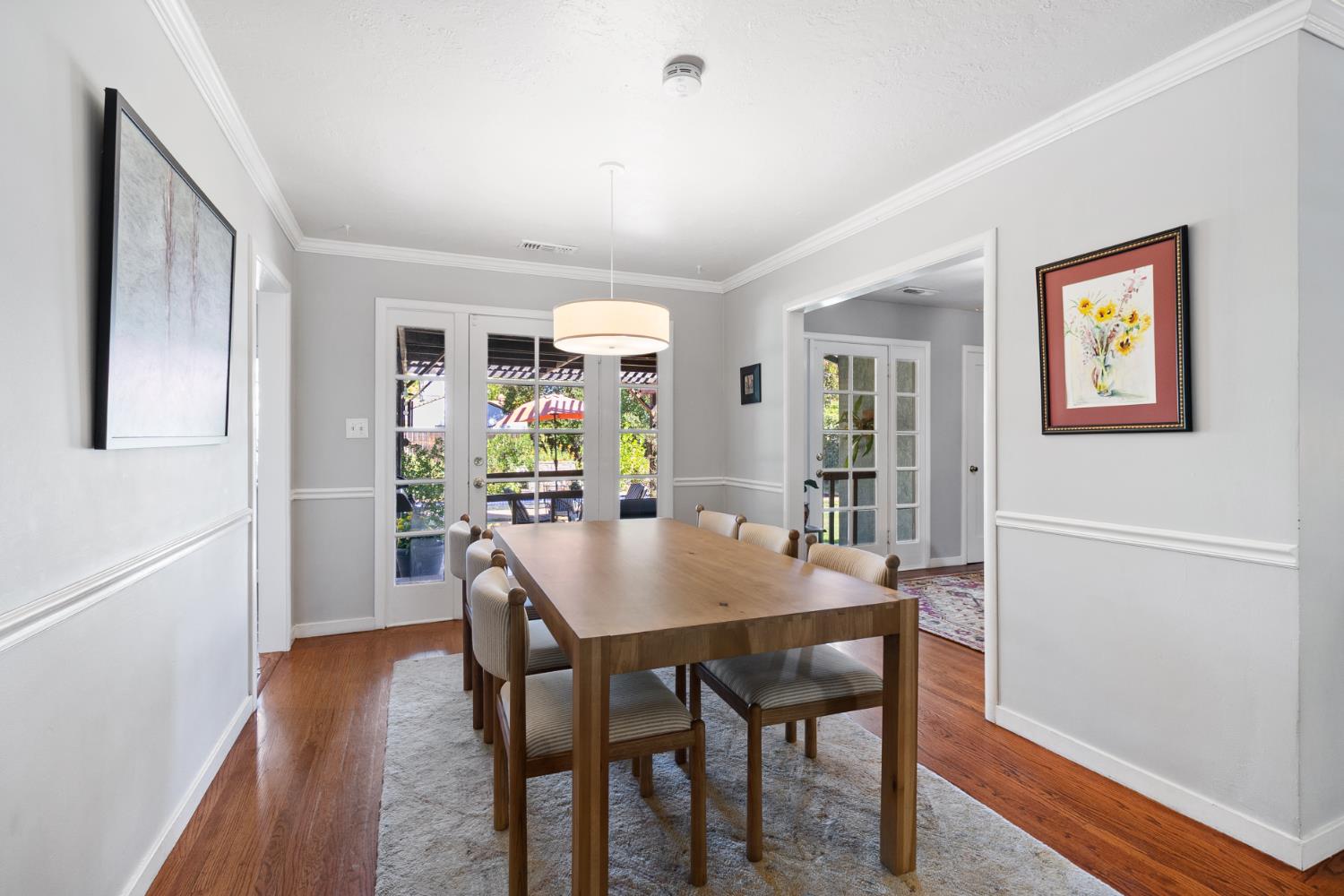 4989 Virginia Way
