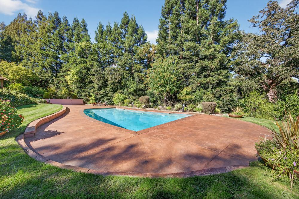 6340 Rio Bonito Drive