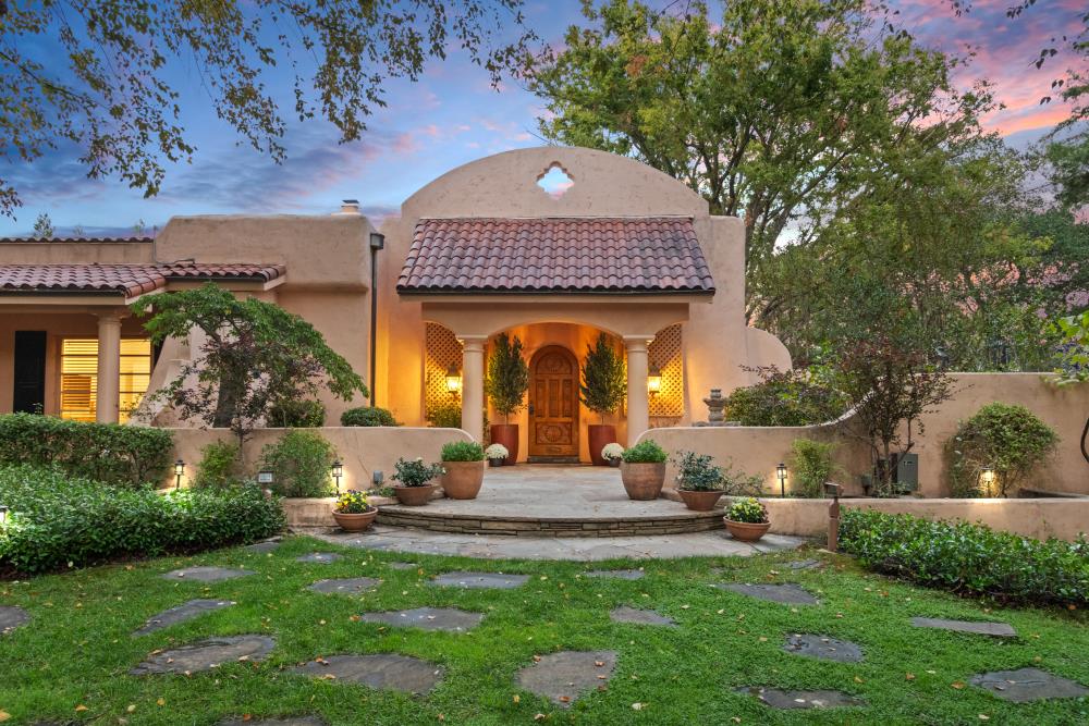 6340 Rio Bonito Drive