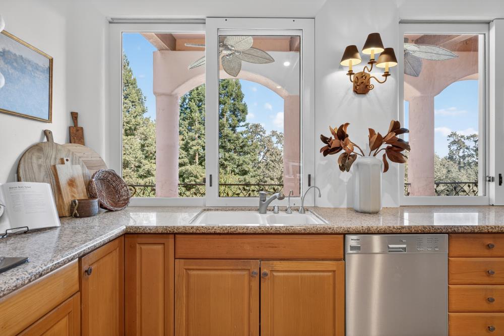 6340 Rio Bonito Drive