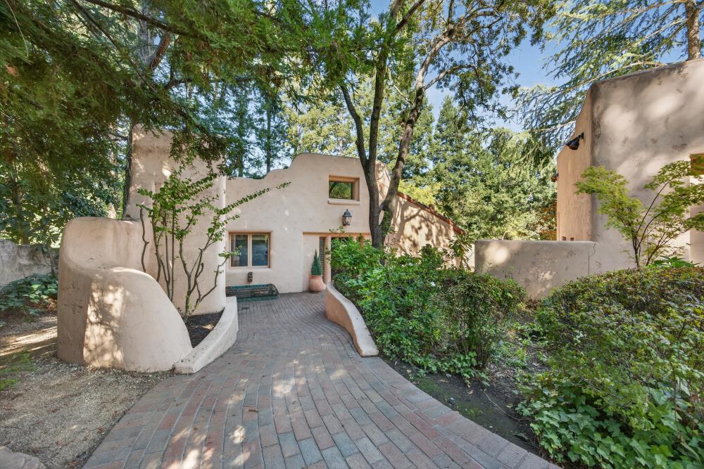 6340 Rio Bonito Drive