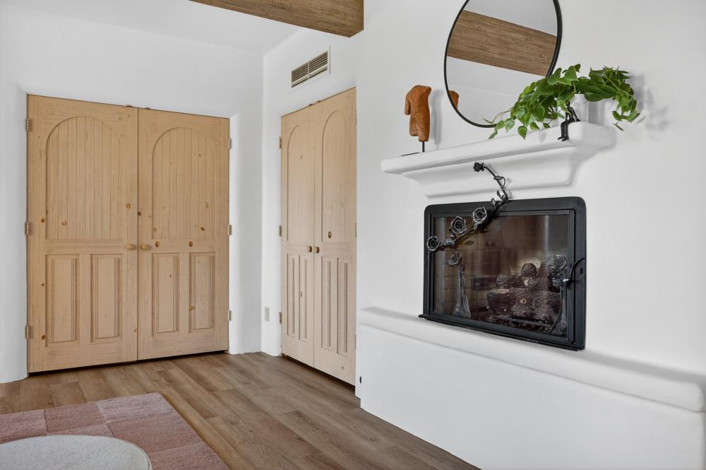 6340 Rio Bonito Drive