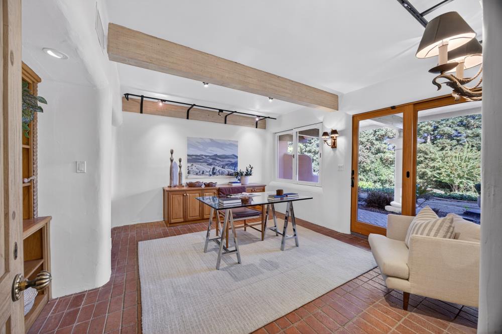 6340 Rio Bonito Drive