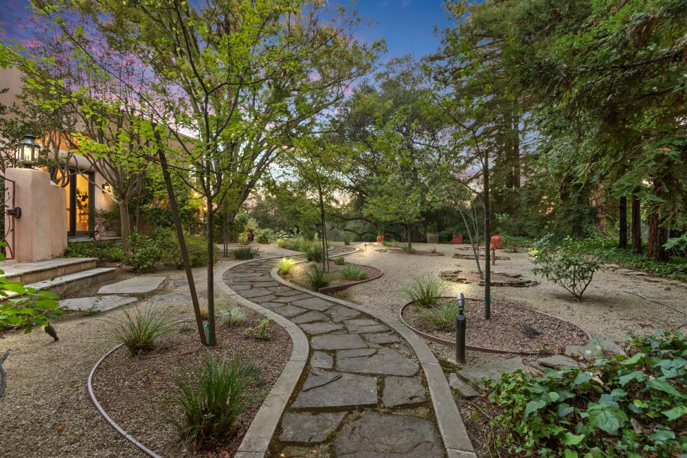 6340 Rio Bonito Drive