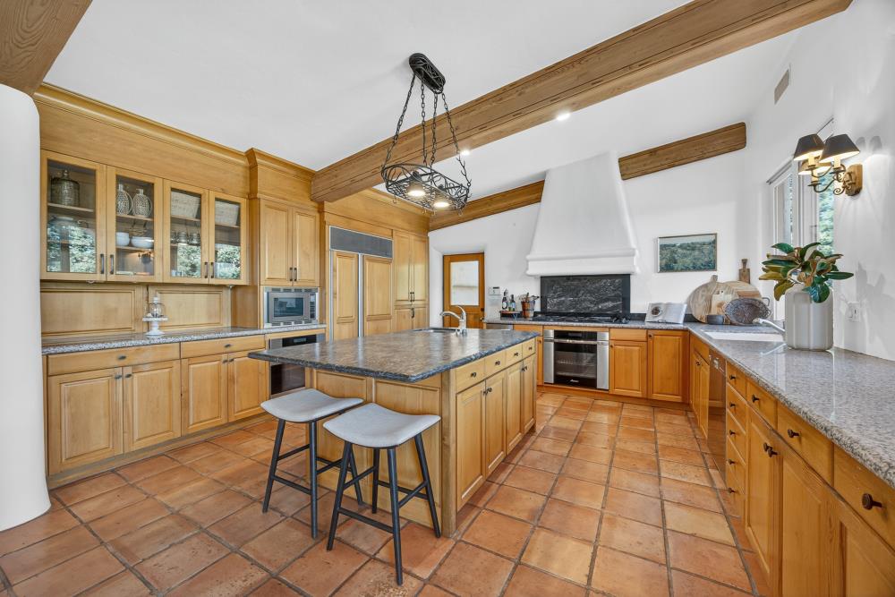 6340 Rio Bonito Drive