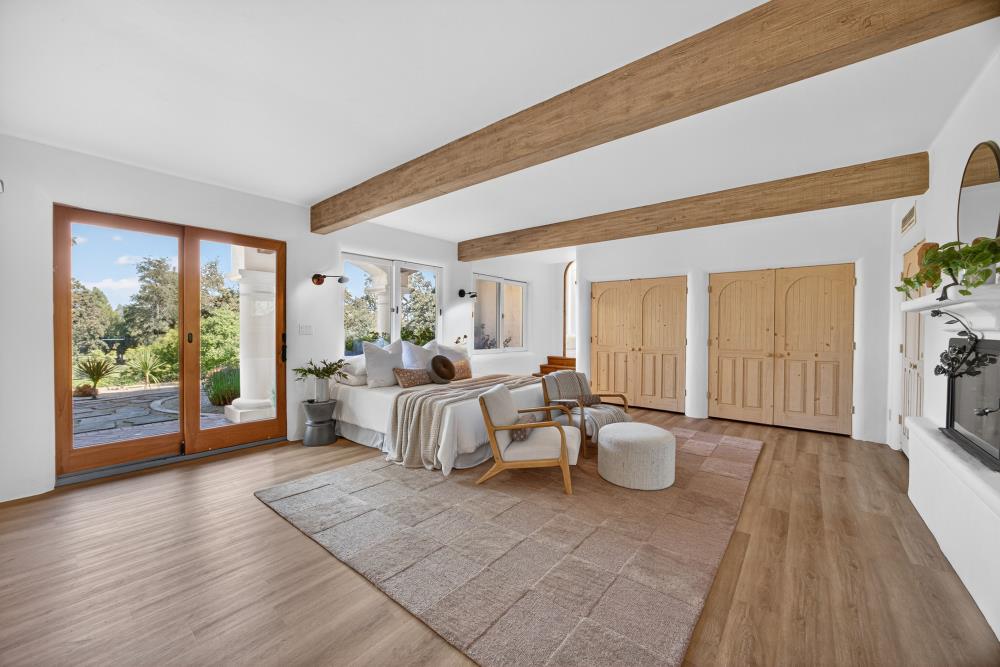 6340 Rio Bonito Drive